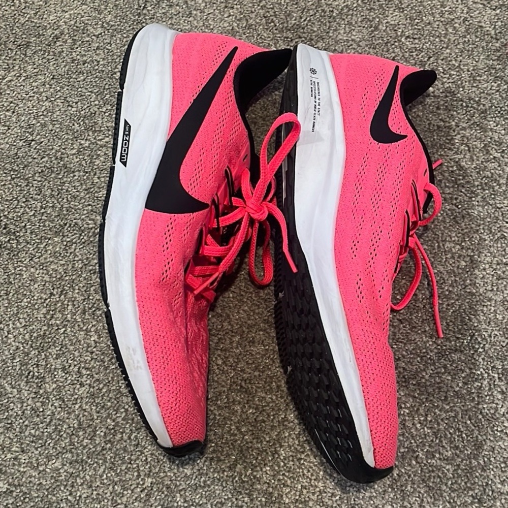 Nike Pegasus Air Zoom 36 in hyper pink/black 10 - Picture 6 of 9